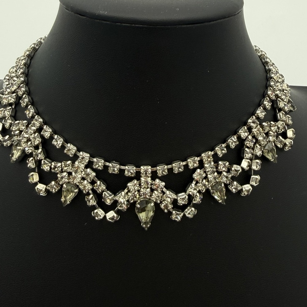 Vtg 1950's Smokey Green Rhinestones Necklace Festune Heavy Crystal Sparkling